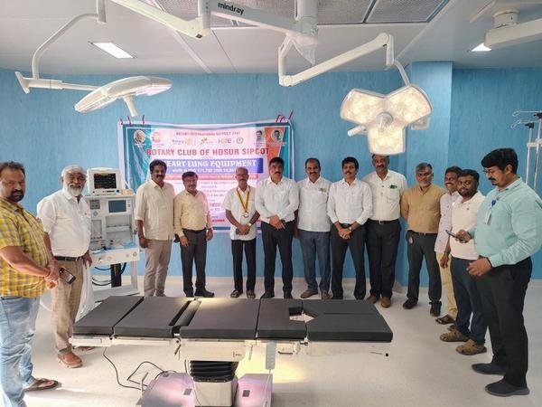 Heart-lung machine donated to St Peter's Medical College